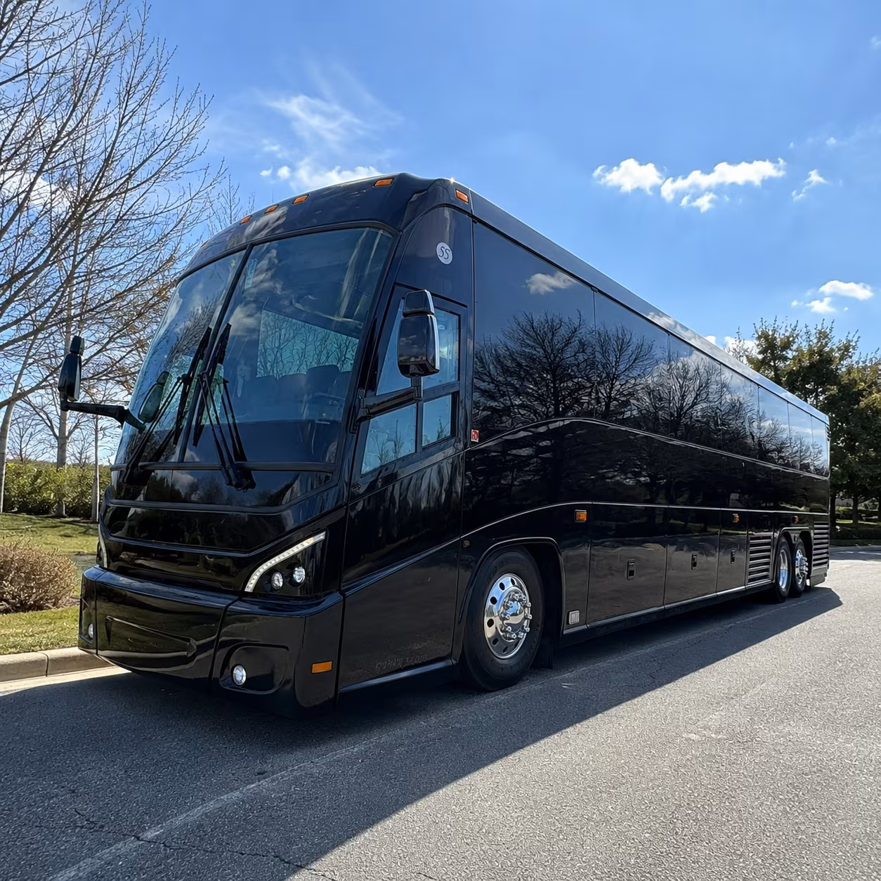 charter buses and party buses to glen helen amphitheater from the inland empire